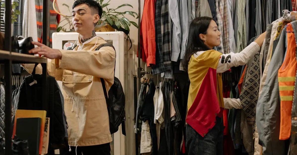 Errores comunes que debes evitar al elegir ropa masculina