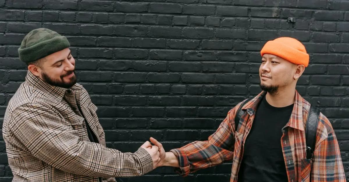 Tendencias en moda masculina para lucir espectacular