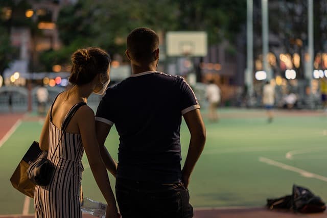 Cómo llevar el estilo casual elegante en cualquier ocasión